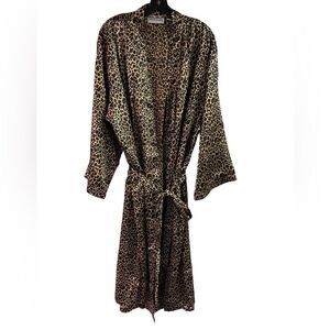 Vintage Bloomingdale’s Leopard Animal Print Robe Excellent Condition One…